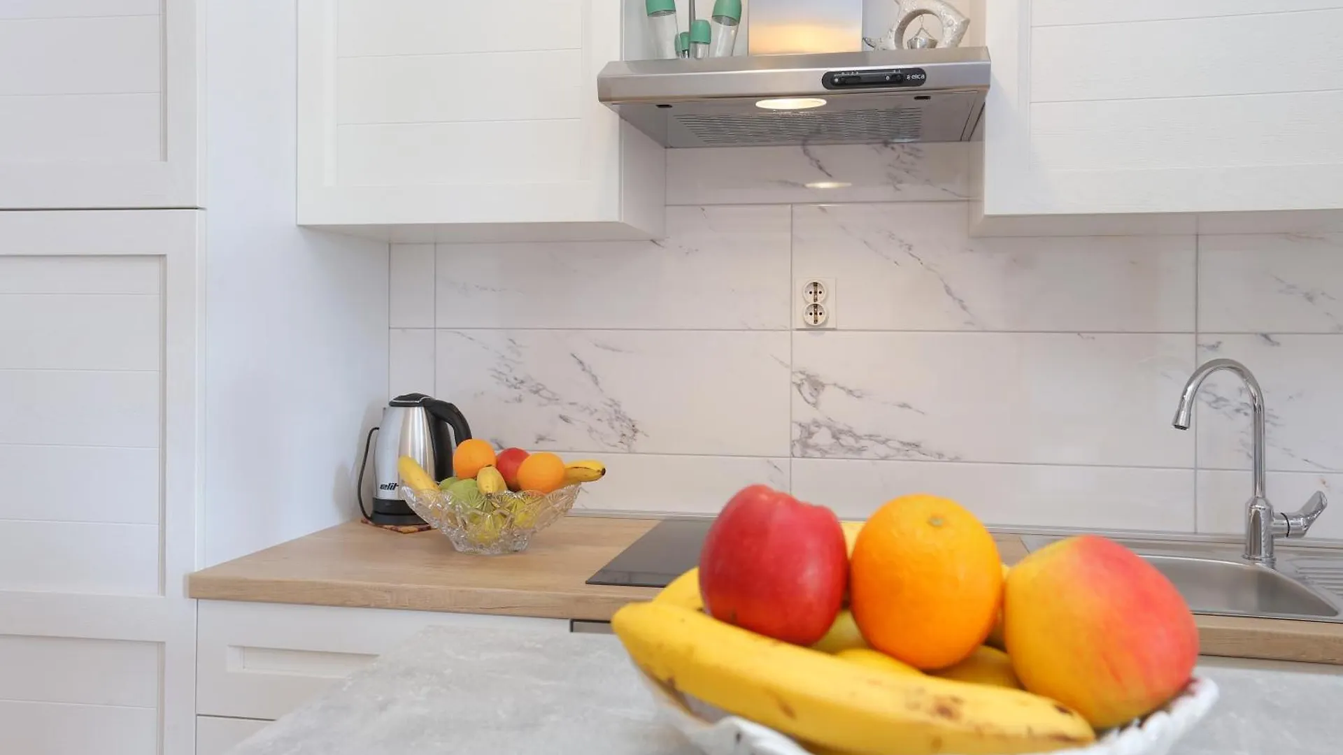 Family Friendly Apartments With A Swimming Pool Split - 21026